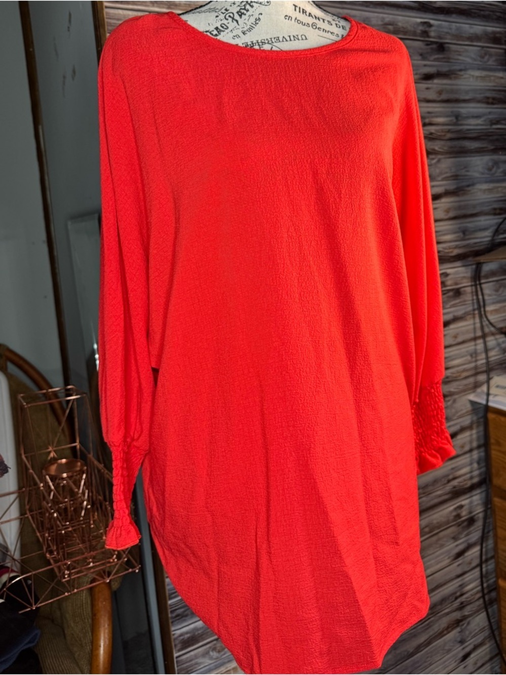 ⭐ Bright Red Textured Blouse XXL Long Sleeve Smocked Cuff Top